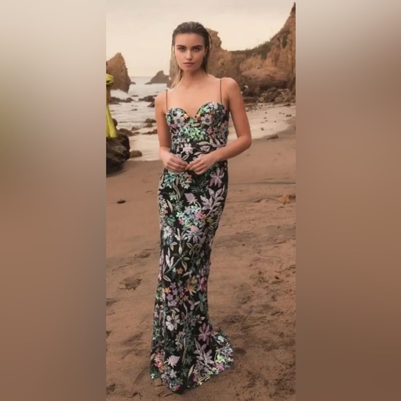 Mac Duggal NEW NWT Spaghetti Strap Bustier Floral Embroidered Appliqué Gown Sz 8 - Picture 2 of 15